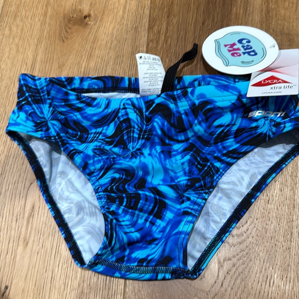 Sporti Speedo size 28 NWT